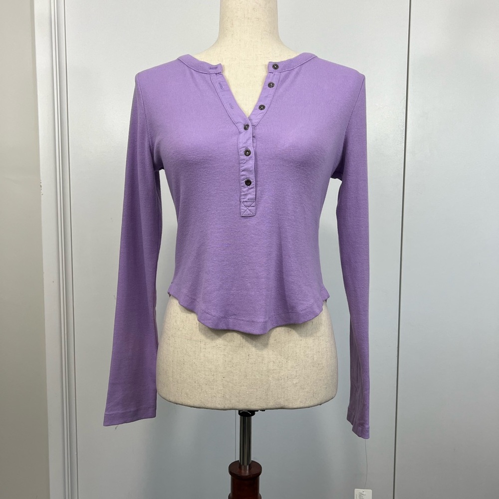 NWT Pilcro long sleeve cropped Henley